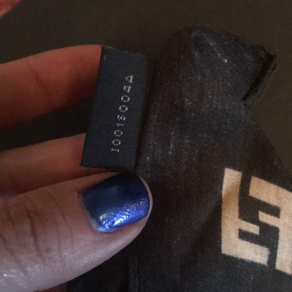 Fendi scarf - Picture 3 of 3